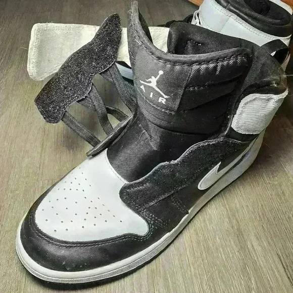 Nike Air Jordan 1 Hi Flyease (GS) sz 7 youth - Picture 3 of 8